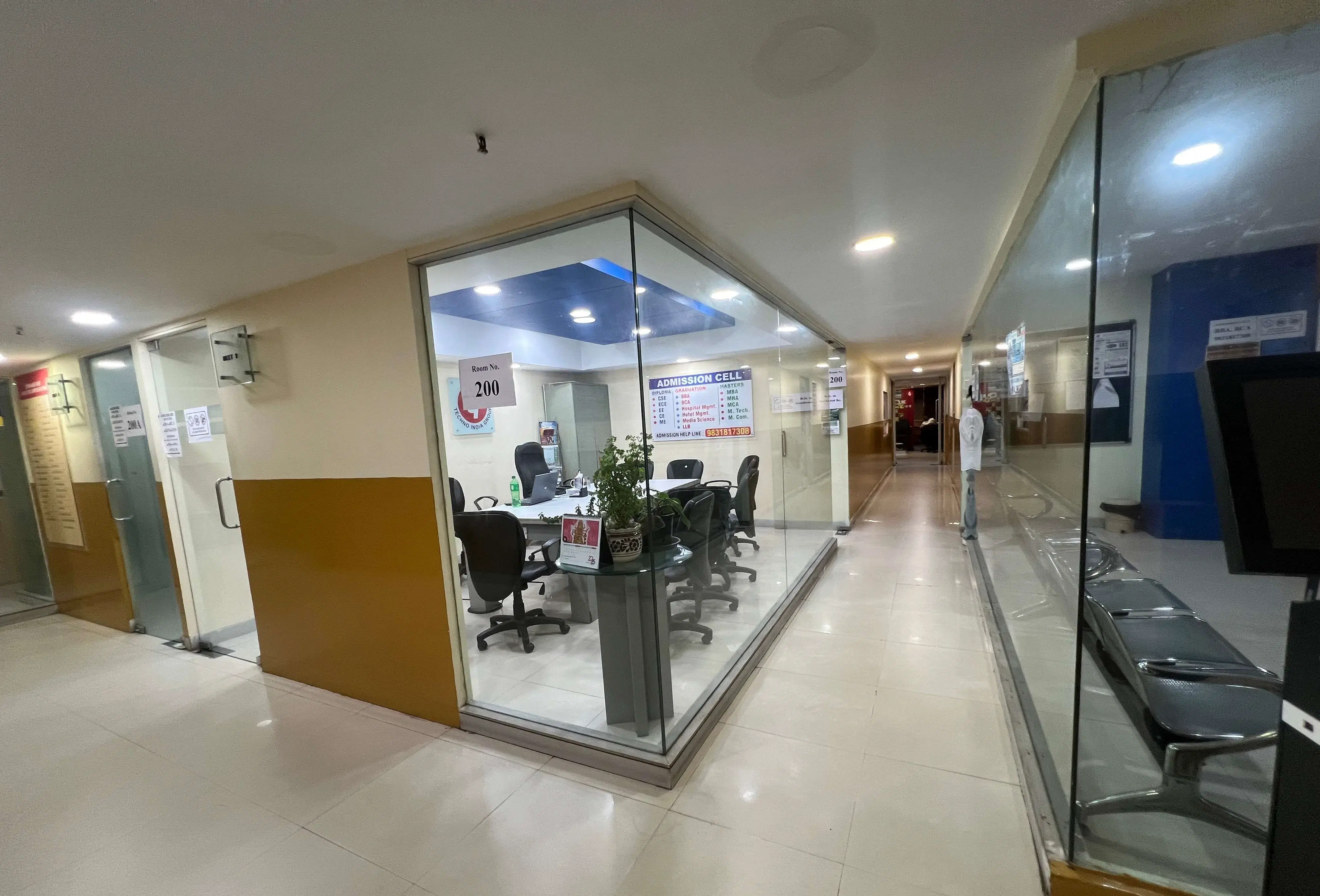 Techno India University Kolkata Academic Building photo 25